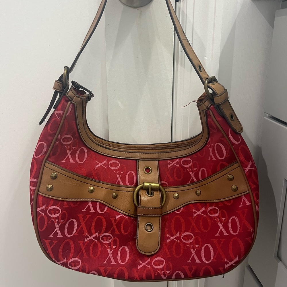 Bigger shoulder purse